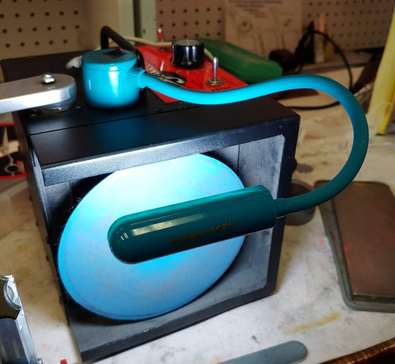 LED Bright Goose Light - Bonika Shears